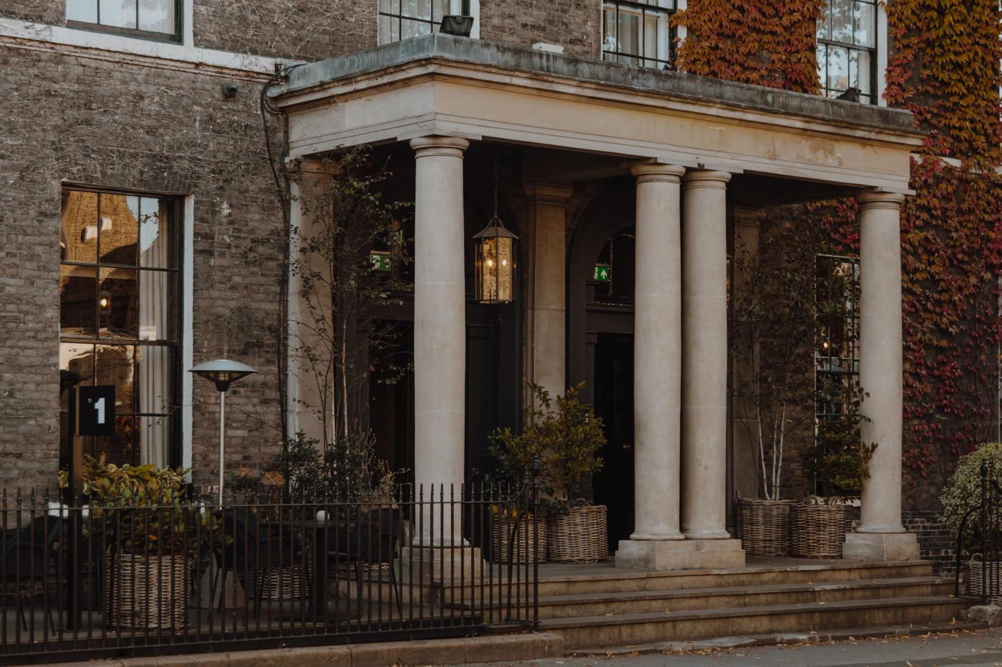 No 1 By Guesthouse, York Esterno foto
